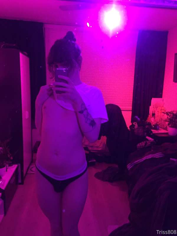 Hey everyone, I ordered some new lingerie a few days ago and..