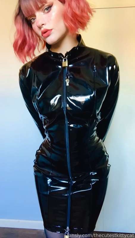 Thecutestkittycat - Fansly - 12 Nov, 2022 12