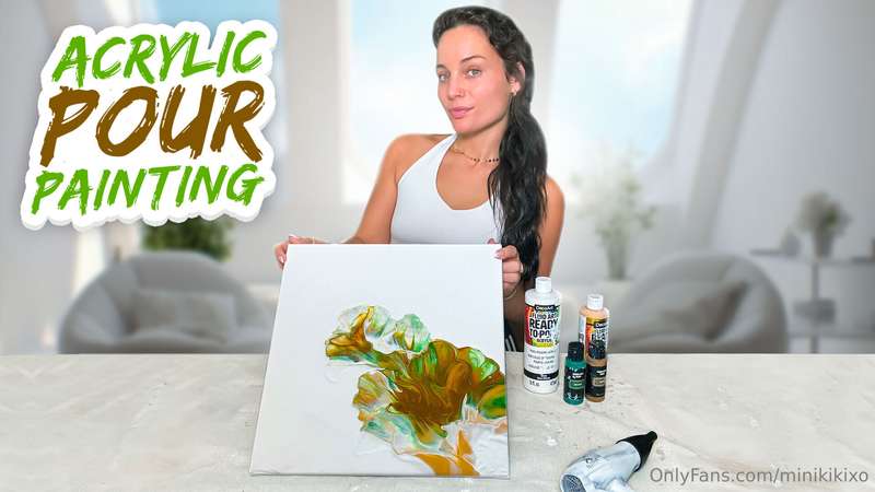 Learn Acrylic Pouring with Me 🎨  I'm diving into one of my f..