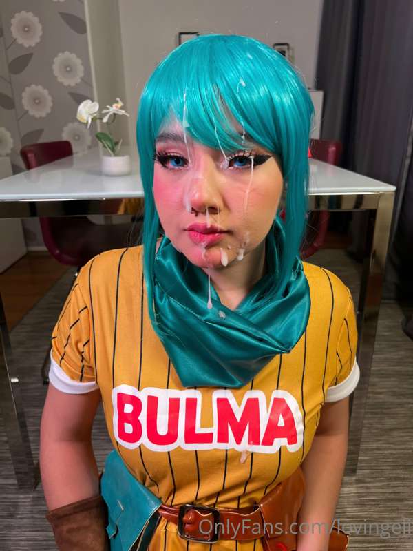 Think you can shoot your cum on me next? 💦 I want to be cove.. 10