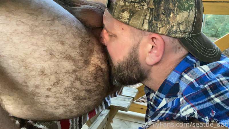 Got a hot hairy video coming up tomorrow with.@hotdadventure.. 1