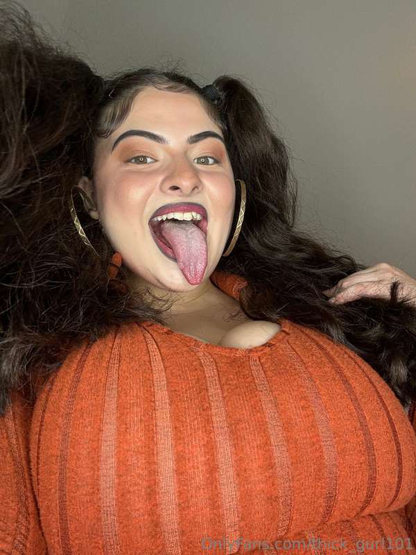 Thick_Gurl101 - Onlyfans - 19 Aug, 2024 24