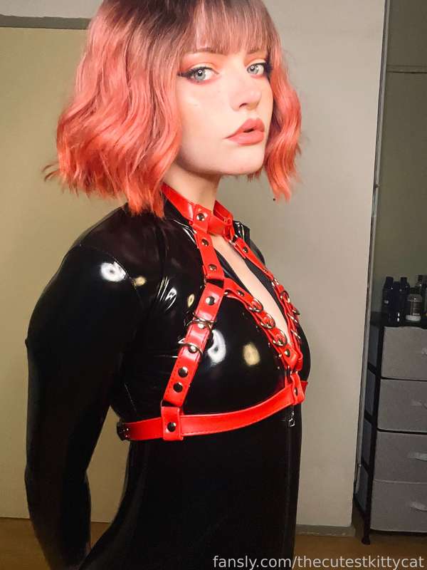 Thecutestkittycat - Fansly - 07 Jun, 2025 5