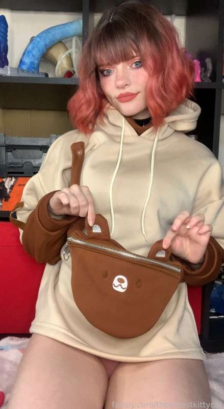 Thecutestkittycat - Fansly - 13 Apr, 2022 1