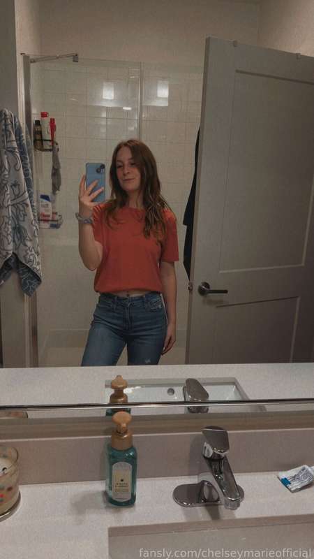 Chelseymarieofficial - Fansly - 21 May, 2025 3