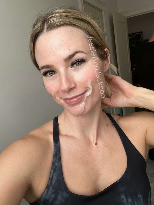 **Some pictures from yesterdays facial** 💦💦
How do I look? 😋.. 2