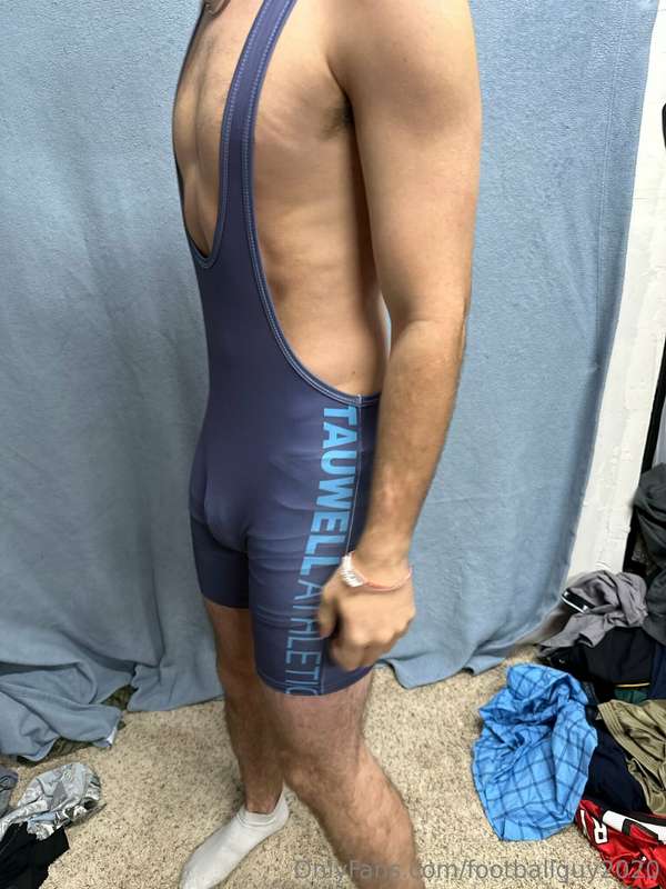 Wrestling singlet wearing private! 15