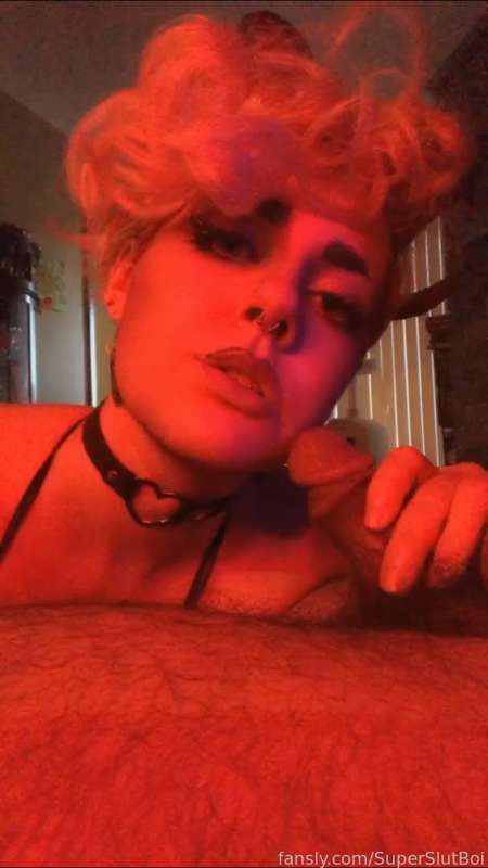 Superslutboi - Fansly - 19 Oct, 2021 15