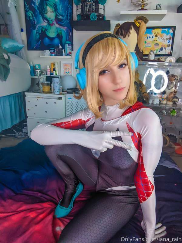 Spidergwen Selfie set 12