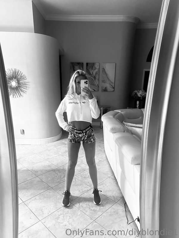 Sexy_Chloe - Onlyfans - 10 Jan, 2023
