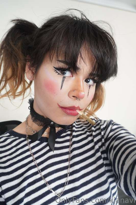 Clown photodump!
I'm edging all day so I can have a nice cum.. 10