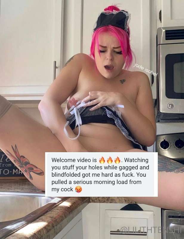 my tiny blonde gf wants to show u her her tight holes 💦 @jad..