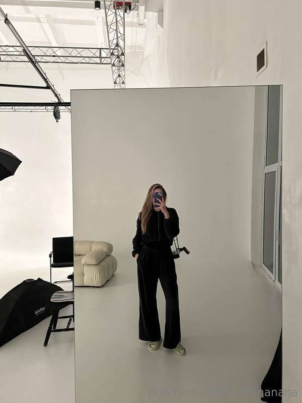 To be a model is to become a mirror reflecting emotions. To ..