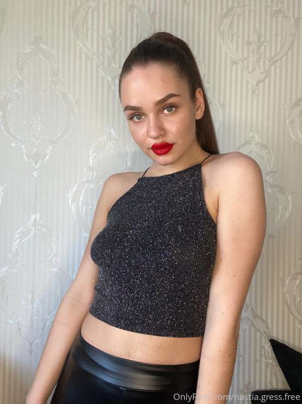 Hi baby ❤️would you like me to take your cock in my mouth wi..