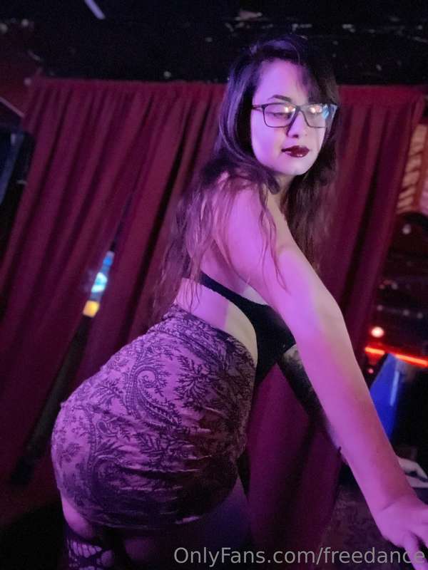 I want to do something special soon 🥰😘

Maybe a huge content.. 2
