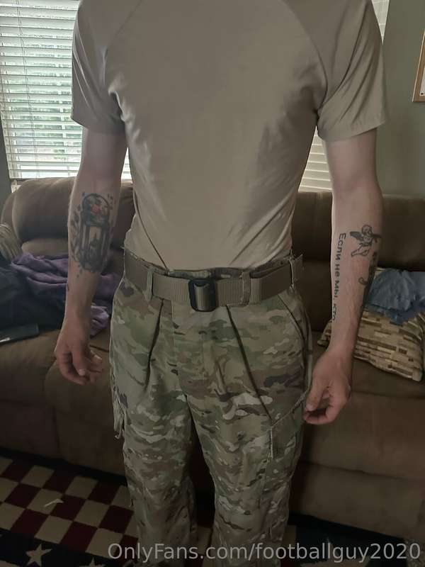 Several people have asked about full uniforms - here is an e.. 5