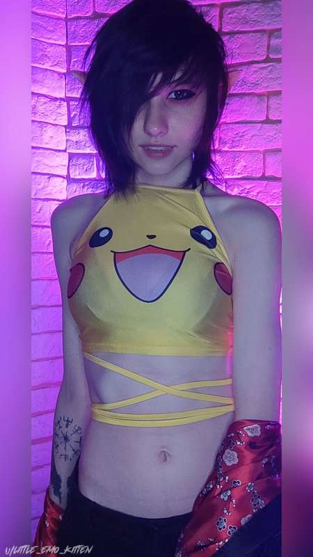 Little_Emo_Kitten - Fansly - 25 Jan, 2022 12