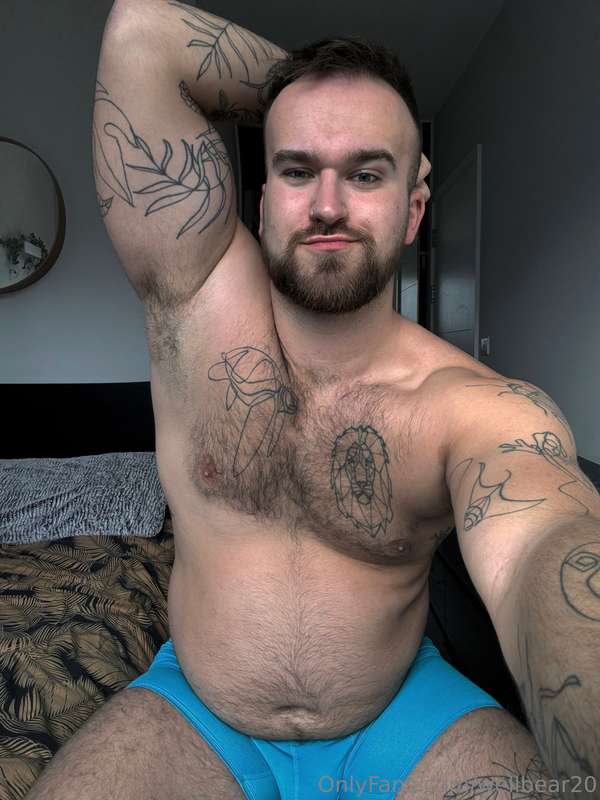 Feeling thicc and only wanting more 😈🐷 2
