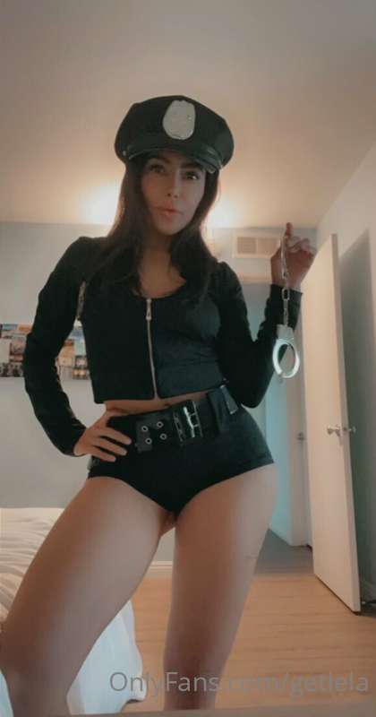 You are a true fan if you seen that roleplay 👅👮