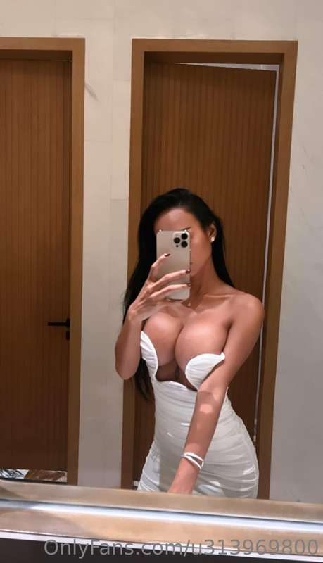 Krystal_Lopez - Onlyfans - 18 Mar, 2023