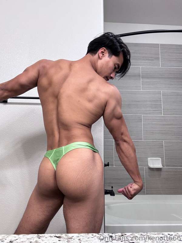 Haha it’s so humid in San Antonio, would you join in? 😉 3