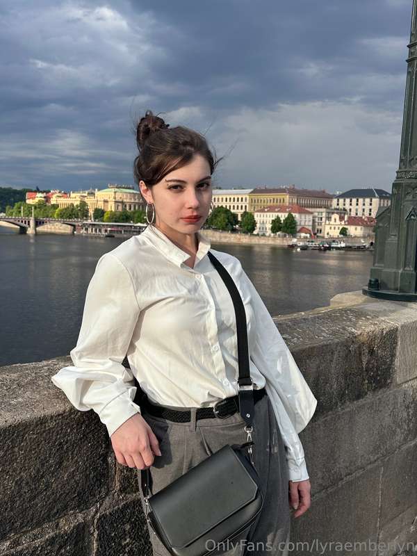 Fiore_Di_Lyra - Onlyfans - 07 Sep, 2024