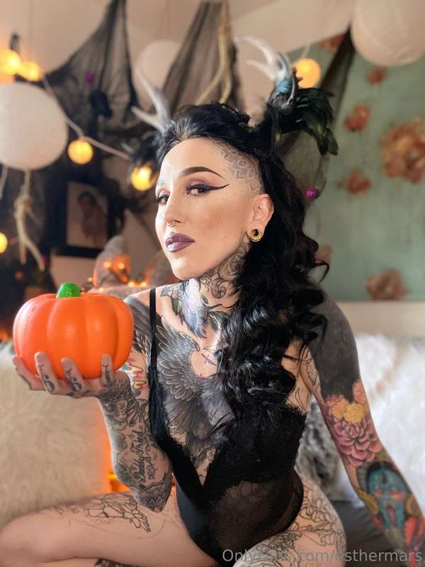 happy halloween week boos. who's wallet is gonna go ghost fo..