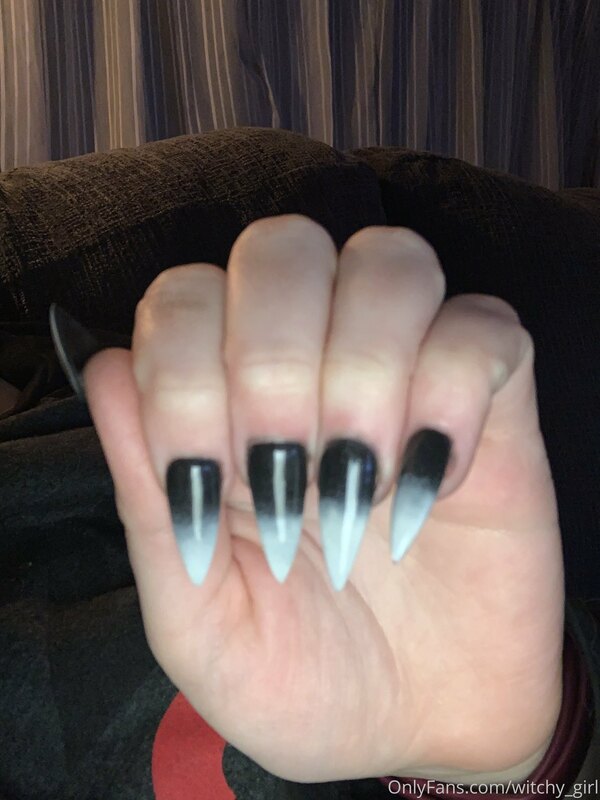 I wish I could keep my nails looking like this. If only I ha.. 1