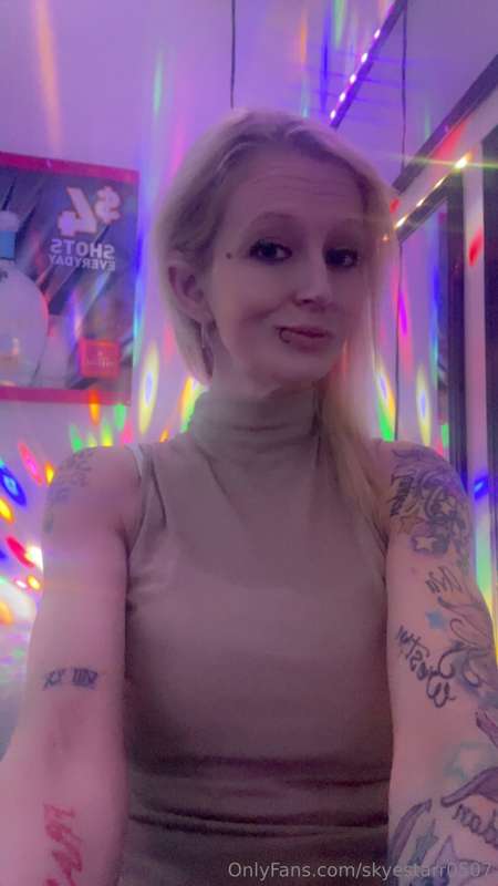 Skyestarr0507 - Onlyfans - 2025-03-22T11:19:18