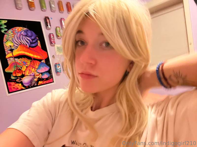 you like the blonde?;)
