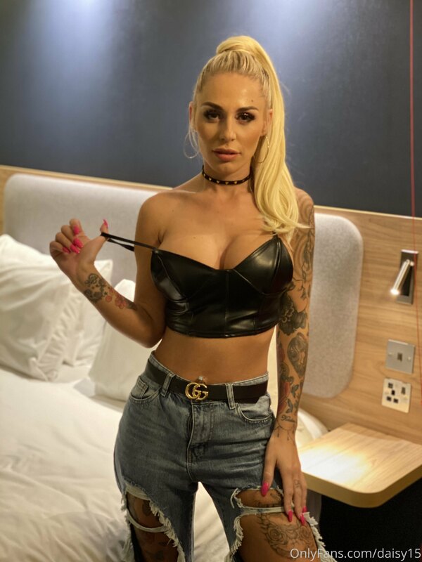 ❗️❗️$5000 VIDEO BUNDLE❗️❗️
And ✨SNAPCHAT ✨ 
               ?..