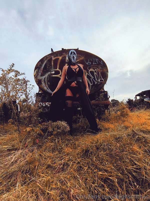 Leighsmithas - Onlyfans - 29 Oct, 2024