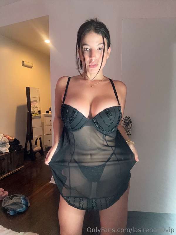I know you're so fucking horny too... so should I start taki..