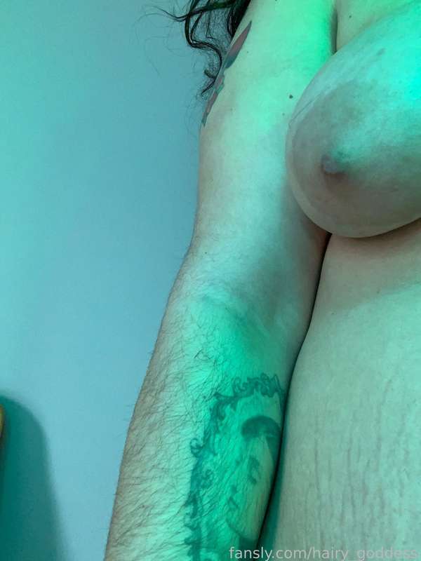 Hairy_Goddess - Fansly - 03 Oct, 2021 5