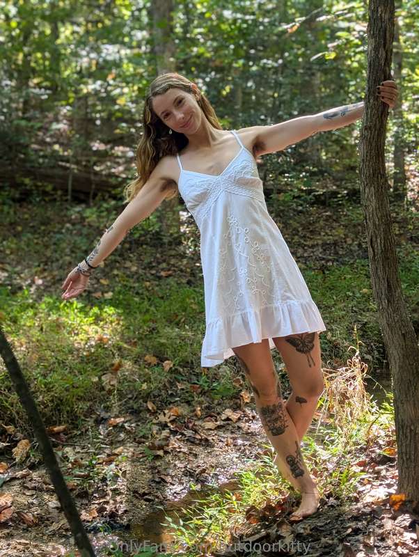 I could get lost for hours out here🍀 2