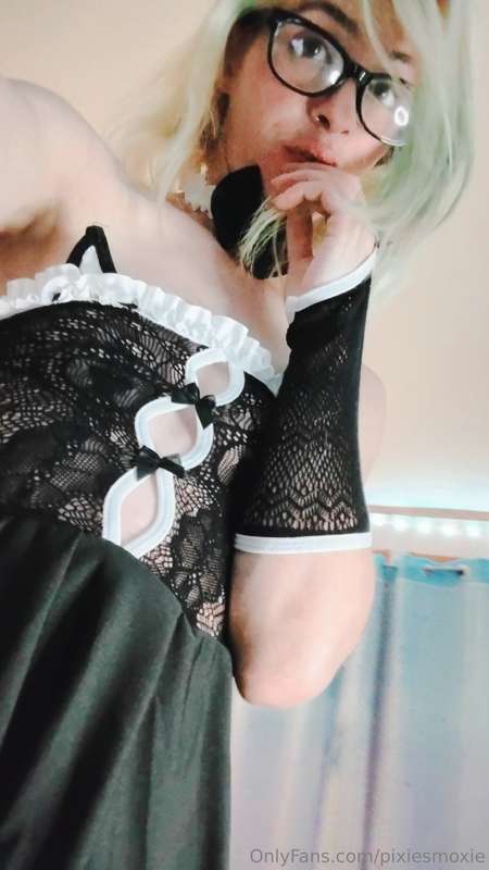 Pixiesmoxie - Onlyfans - 22 Oct, 2024 3