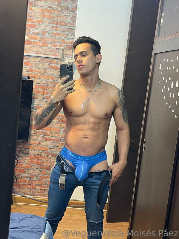 Veguerovzla - Onlyfans - 18 Apr, 2023
