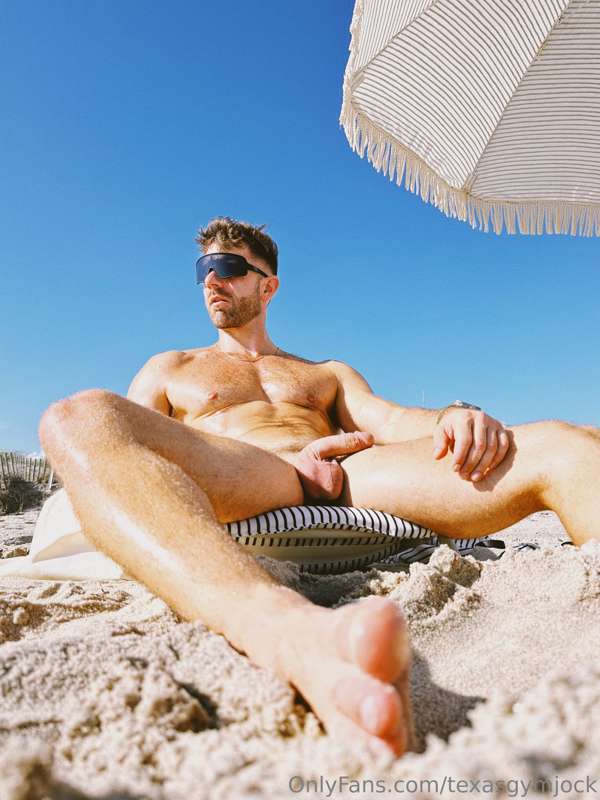 Nude sunbathing is liberating 1