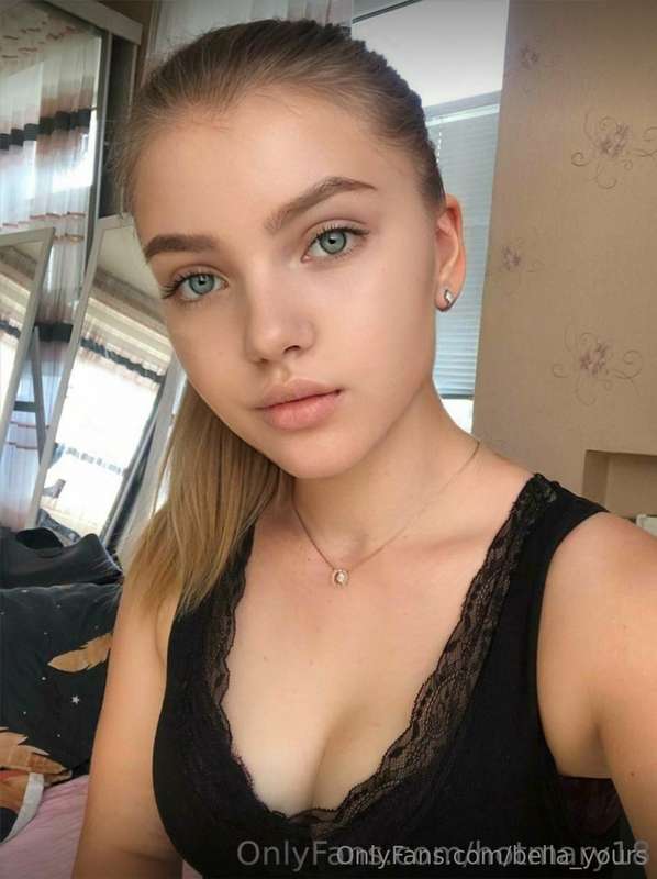 🔥FREE SUBSCRIPTION🔥  😏Sexy and slutty  😏@hotmary18  💜@hotmar..