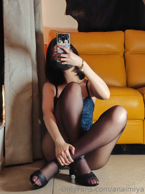 M. 9
