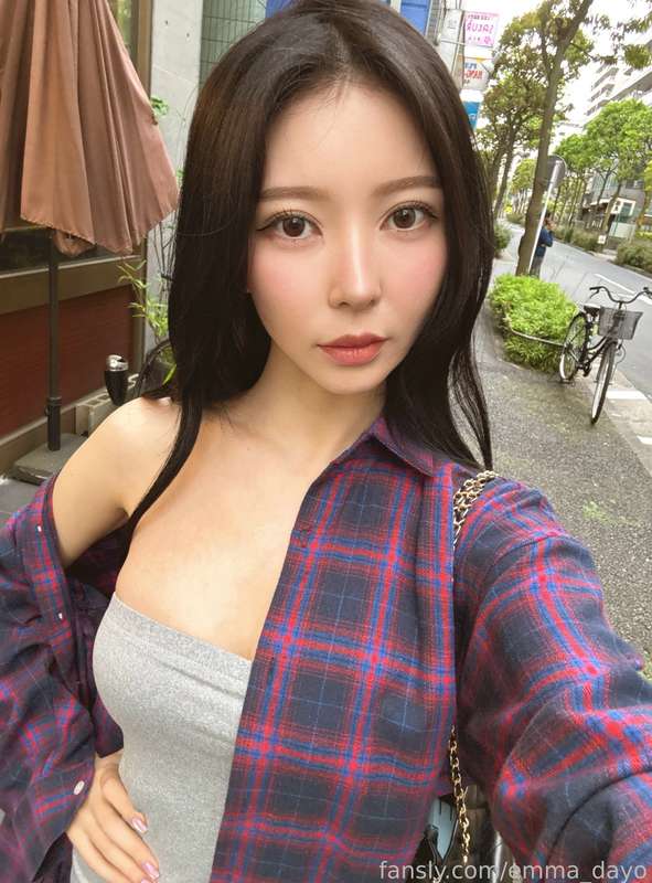 Emma_Dayo - Fansly - 06 Jun, 2025