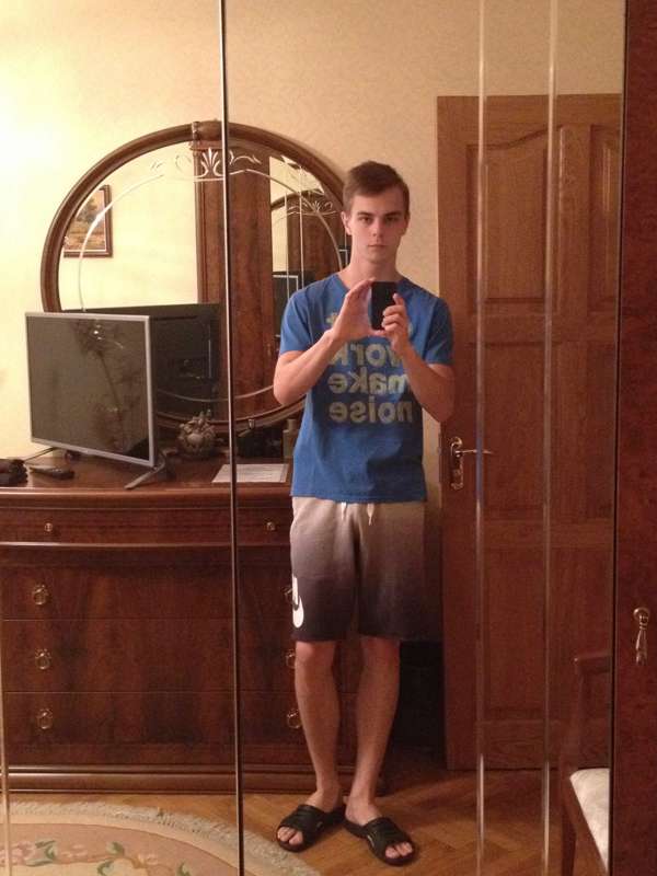 My home photos in front of the mirror 😏🤳 1