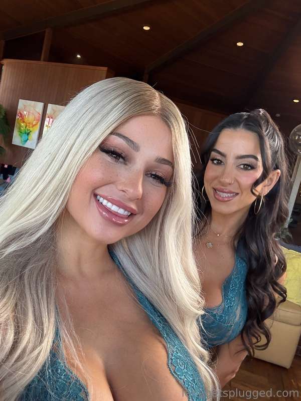 Are you ready for a double sex pleasure? Coz we're going to .. 1
