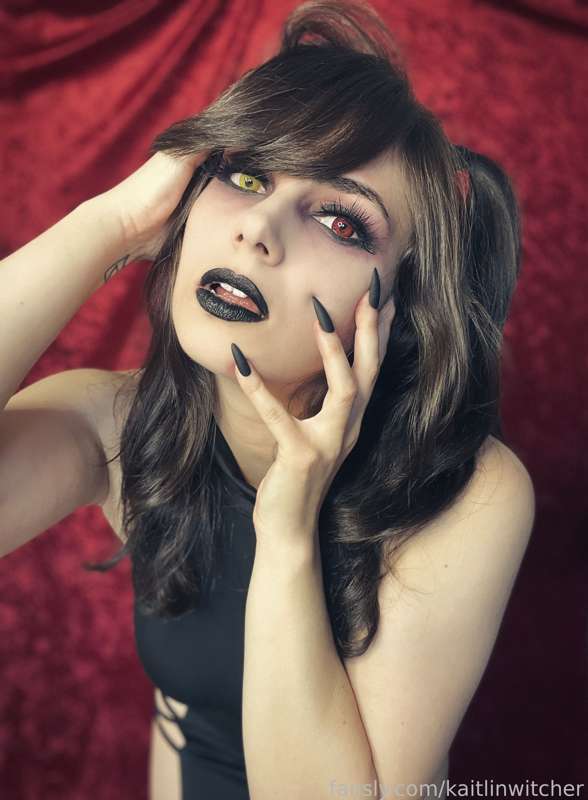 Kaitlinwitcher - Fansly - 31 Oct, 2023