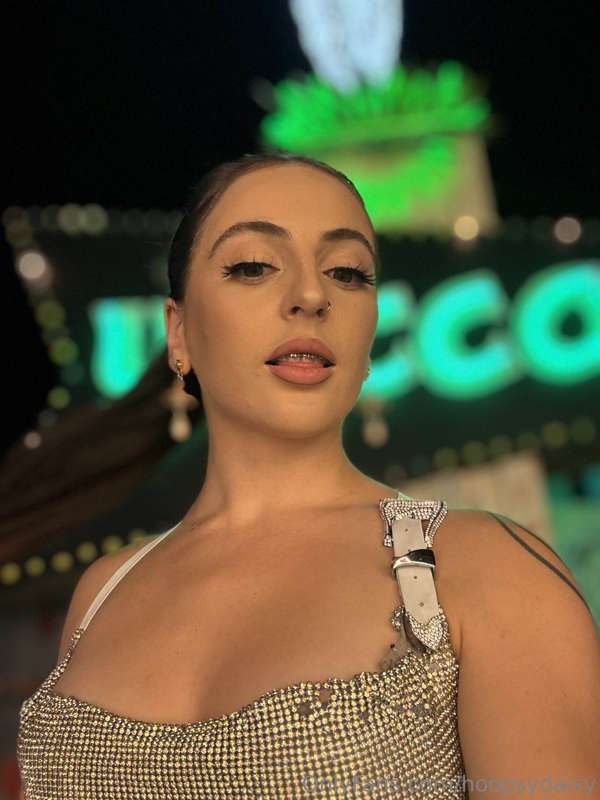 Glam night 🥵❤️