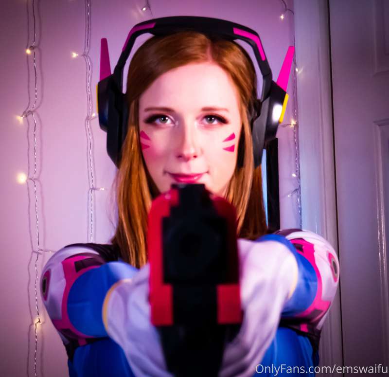 NERF THIS! 💕😘 Hope you had a good turkey day! Now it's time .. 2