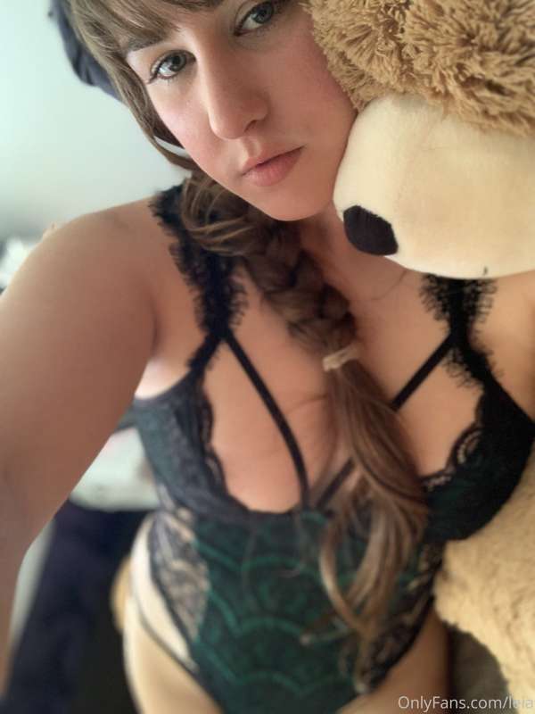 Some photos of the outfit in my latest clip, which is out no..