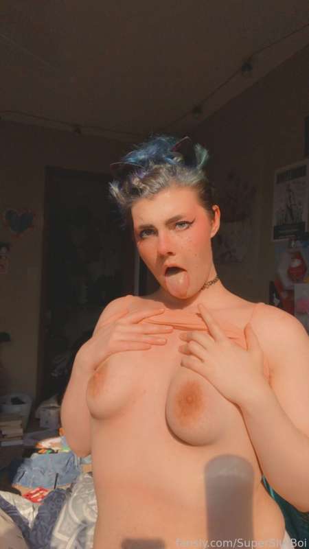 Superslutboi - Fansly - 16 Sep, 2021 10