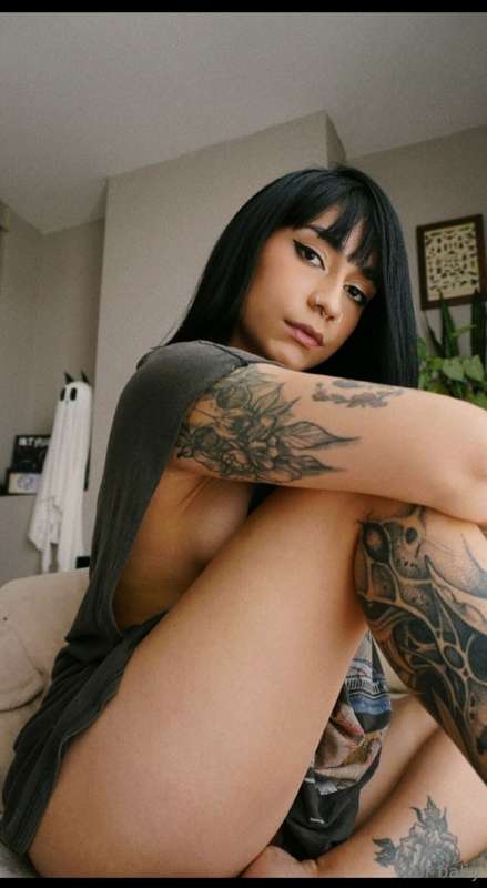 She's @lafertartefree 🔥 a Certified Bad Bitch 😈💜 FREE OF Sub..
