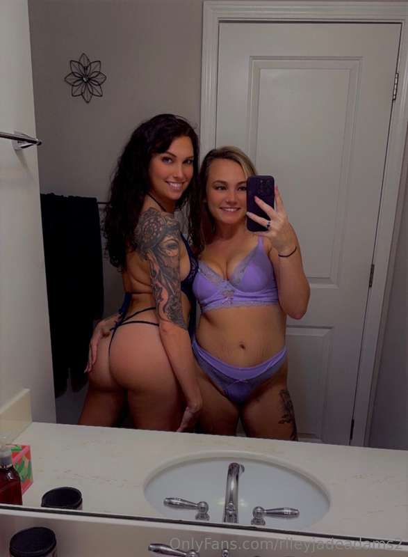 Me & My bestie 💋 @morganstarkxo 